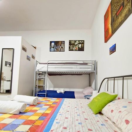 La Casina Di Promised Land Napoli Apartment Luaran gambar