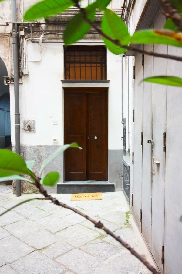 La Casina Di Promised Land Napoli Apartment Luaran gambar