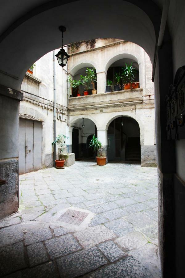 La Casina Di Promised Land Napoli Apartment Luaran gambar